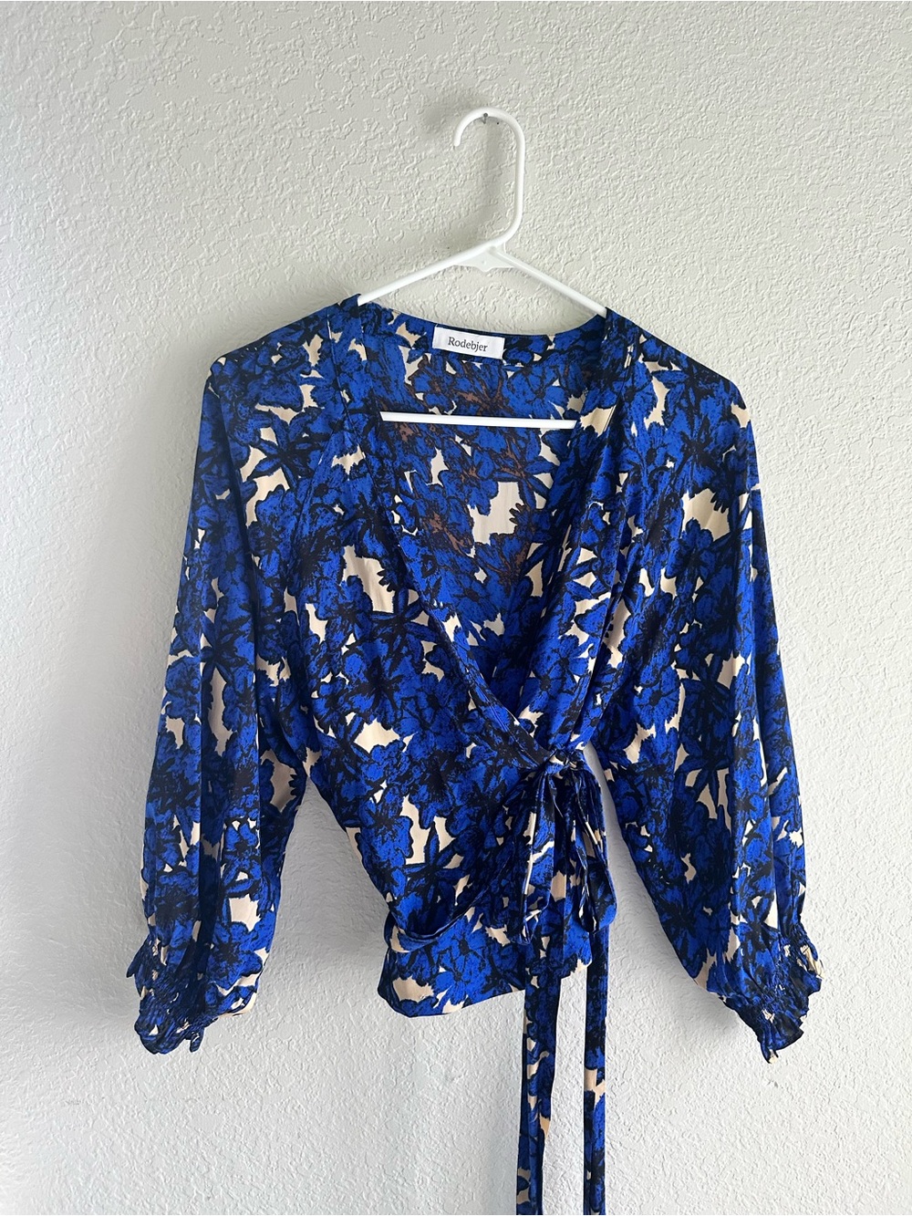 Rodebjer Blue Floral Tie-Front Blouse